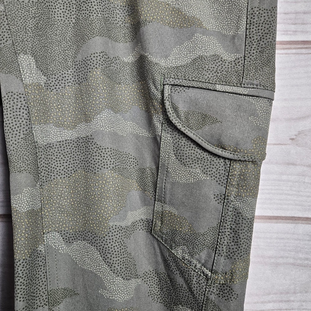 KUHL Splash Roll-Up Pants Womens 4 Reg Green Camo Dot Print Cargo Hiking Outdoor - Picture 10 of 14